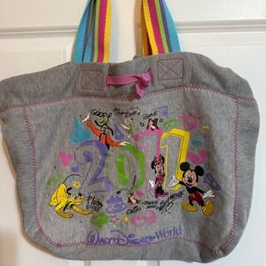 Walt Disney World 2011 Gray Tote Bag Characters Mickey Minnie Goofy